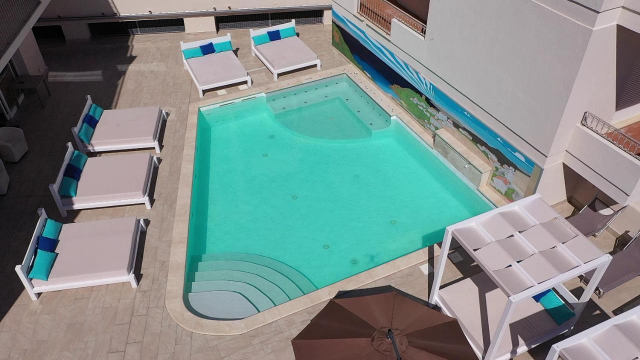 Hotel La Contessa Santa Teresa Gallura Ngoại thất bức ảnh