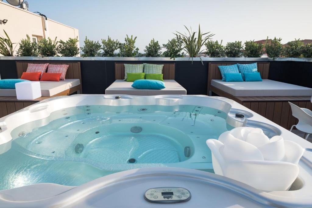 Hotel La Contessa Santa Teresa Gallura Ngoại thất bức ảnh