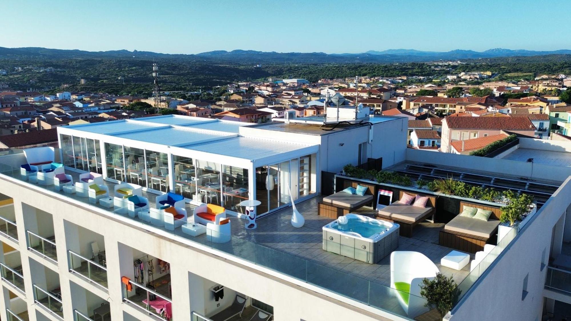 Hotel La Contessa Santa Teresa Gallura Ngoại thất bức ảnh