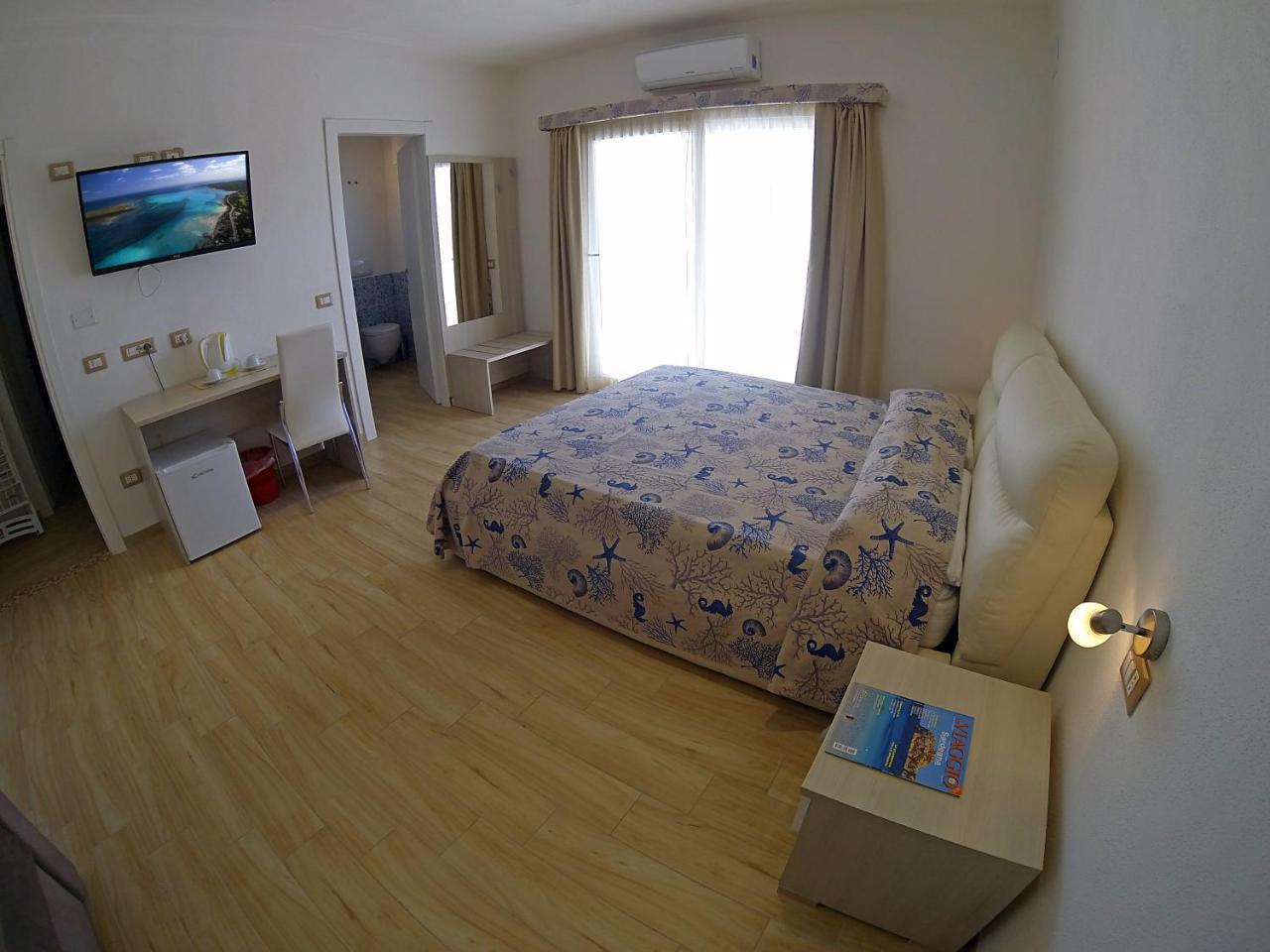 Hotel La Contessa Santa Teresa Gallura Ngoại thất bức ảnh