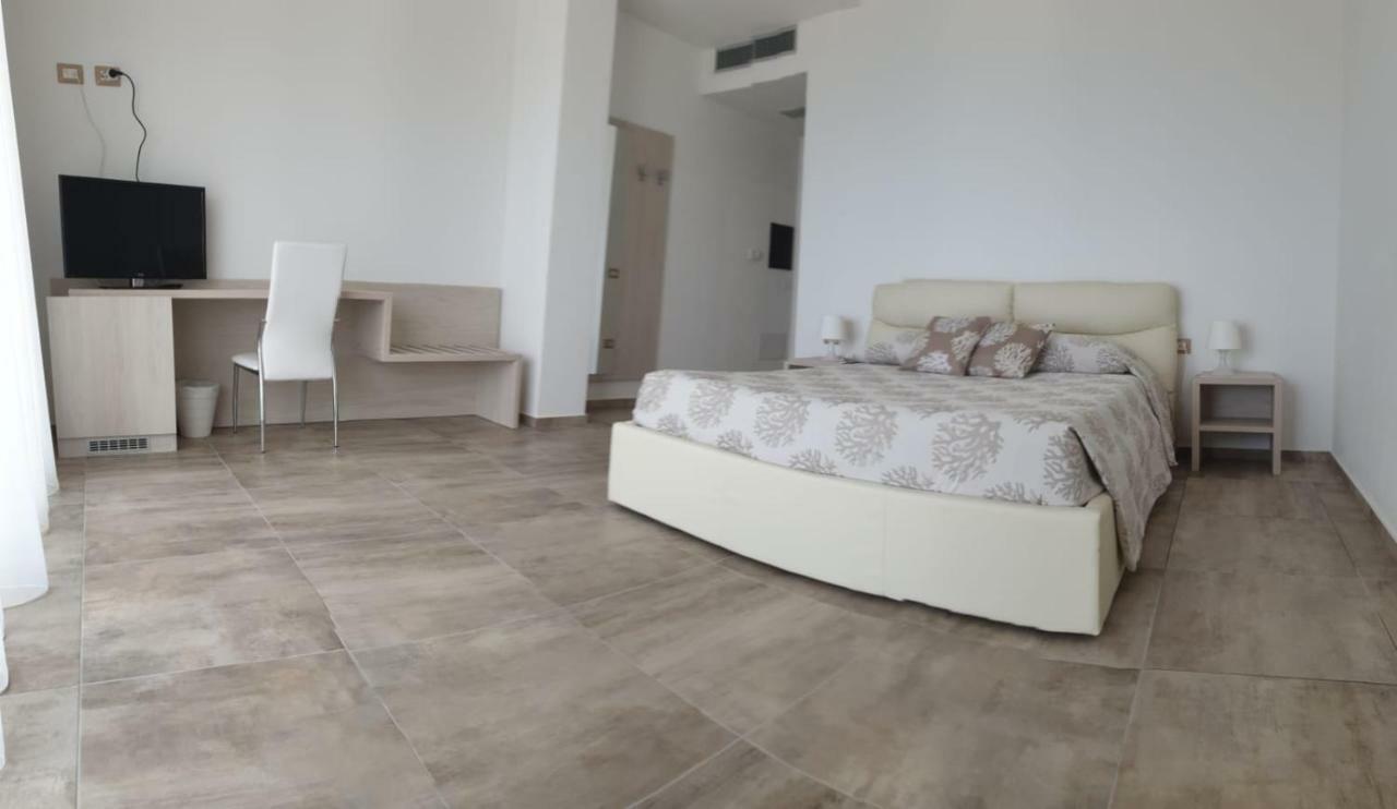 Hotel La Contessa Santa Teresa Gallura Ngoại thất bức ảnh