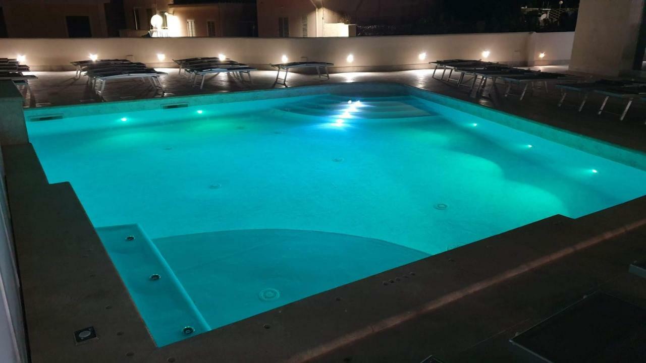 Hotel La Contessa Santa Teresa Gallura Ngoại thất bức ảnh