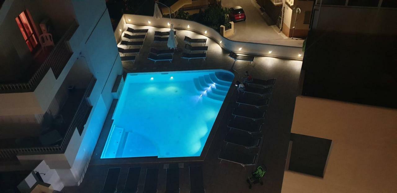Hotel La Contessa Santa Teresa Gallura Ngoại thất bức ảnh